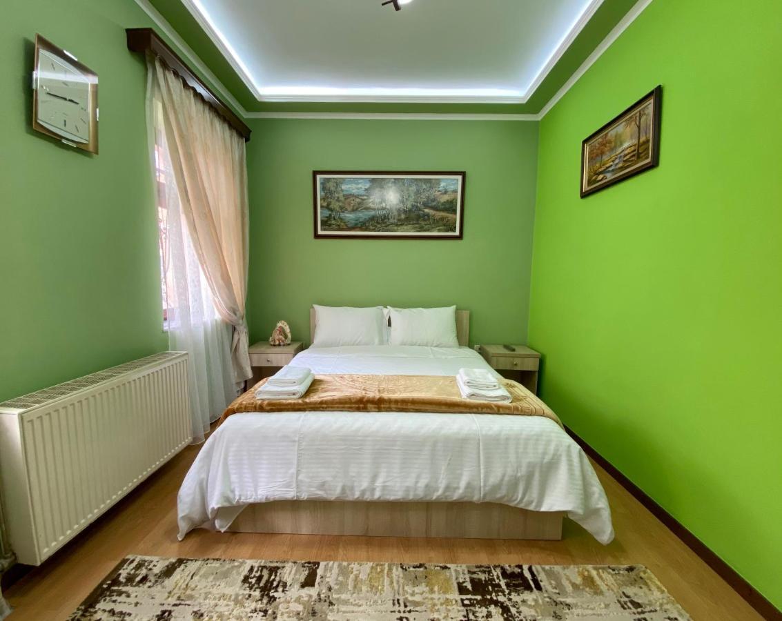 Vila A Hotel Korce Exteriér fotografie