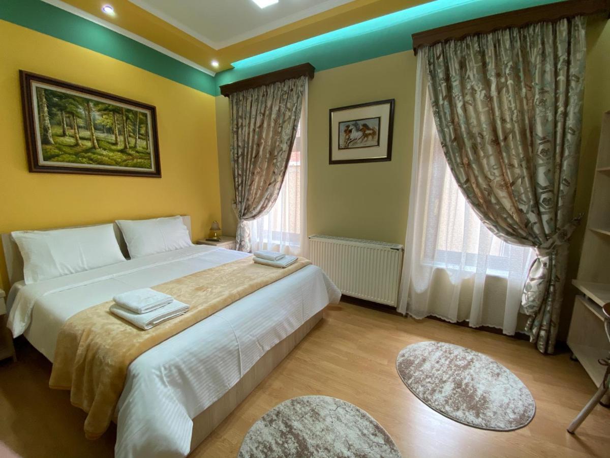 Vila A Hotel Korce Exteriér fotografie