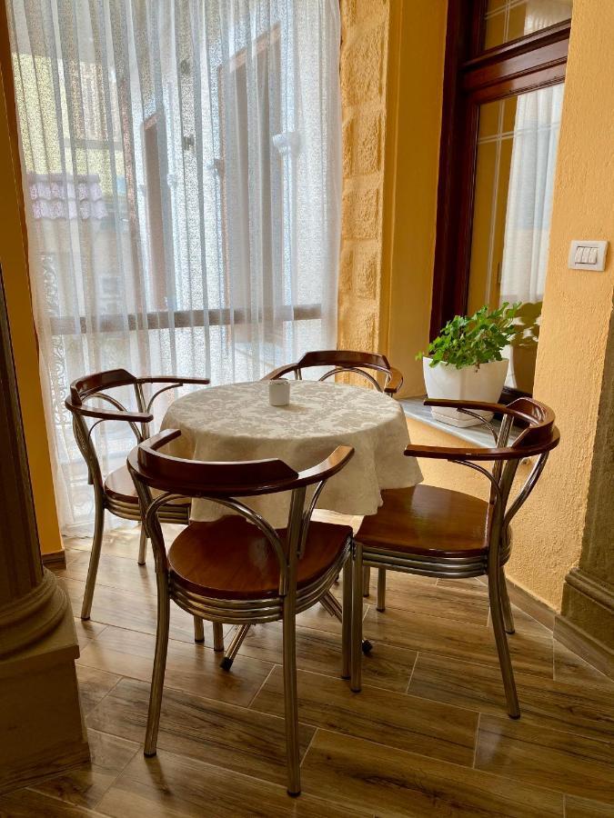 Vila A Hotel Korce Exteriér fotografie