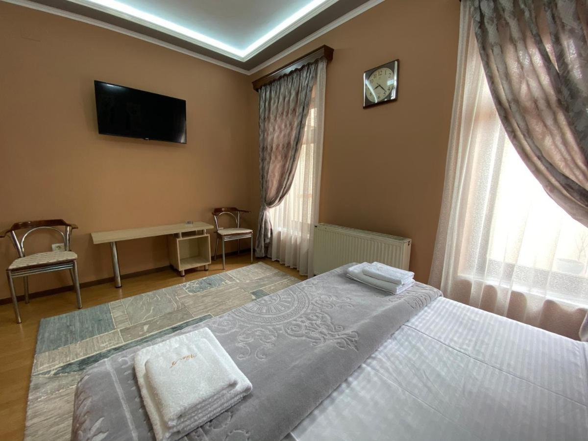 Vila A Hotel Korce Exteriér fotografie